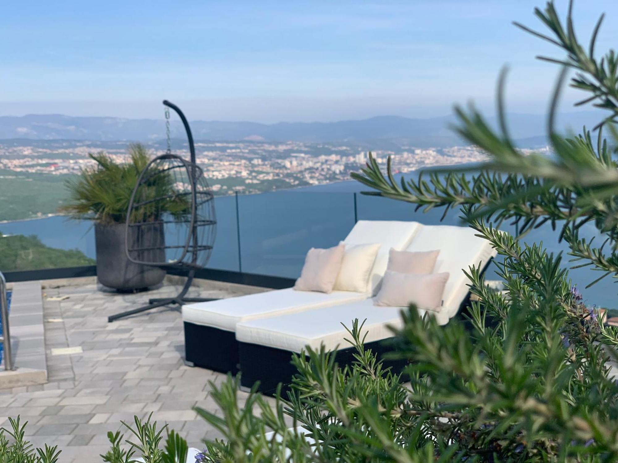 Villa White Pearl Opatija Luxury Stay With Pool And Sea View Вилла Veprinac